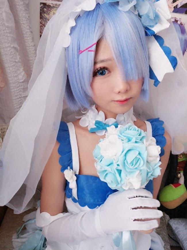 花嫁蕾姆福利cos，惹人怜爱！
