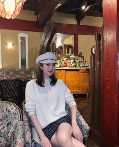 ​任正非21岁小女儿近照曝光！甜美可人高颜值，最美千金被赞真名媛