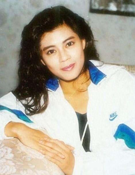 梁佩玲:凭任盈盈一角爆红,遇大难不死,今却连走路都难