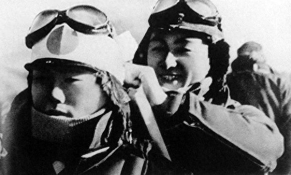 最后的挣扎:二战日本神风敢死队