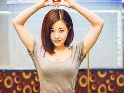 ​台球界不光是“九球天后”，还有一位美女裁判，颜值不输潘晓婷