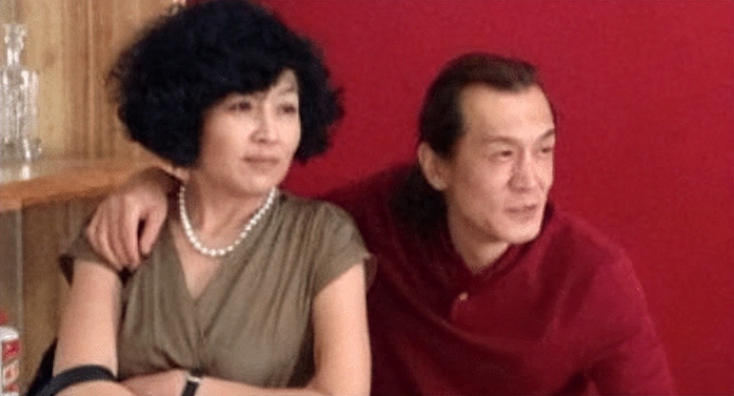 李咏妻子哈文改嫁没（李咏哈文的爱情故事）-