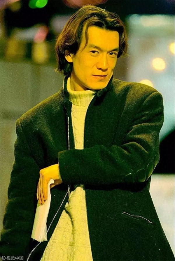 李咏妻子哈文改嫁没（李咏哈文的爱情故事）-