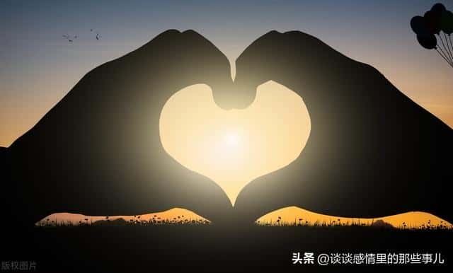 夫妻间怎么创造新鲜感(在床上如果制造新鲜感)