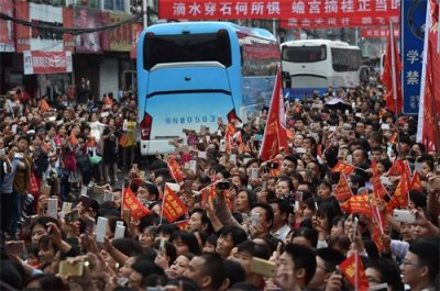 ​1.1万人达本科线，两人拟进清华，是谁创造了“高考镇”神话？