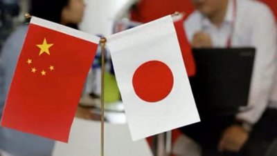 ​近三年中日贸易额对比：22年3574亿，23年3180亿，24年多少？