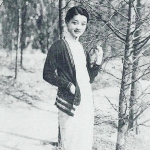 ​揭秘：宋美龄12张罕见照片，每张背后隐藏惊人故事！