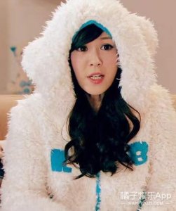 ​还记得《爱情公寓》的美嘉吗？现在专心做直播带货了？