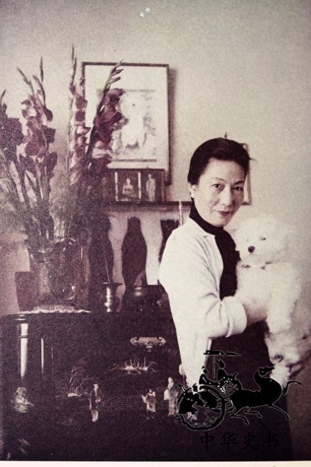 孟小冬珍贵老照片:生就国色天香的容颜,却一生坎坷晚年迁居台湾