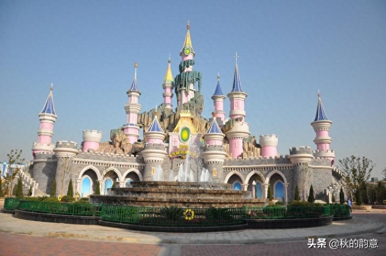 芜湖方特欢乐世界，中国规模最大的第四代主题乐园。