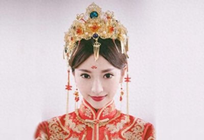 ​2020惊艳的10款中式新娘发型推荐