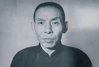​一代枭雄杜月笙：出身低微发迹成为青帮大佬