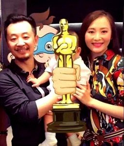 曲栅栅:嫁落魄黄海波,被《狂飙》推红,养家7年不离不弃