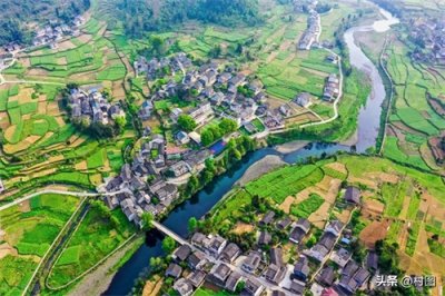 ​乡村建设让村庄“变美”，给农村带来哪些好处？你怎么看？