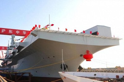 ​搭载电磁弹射的076两栖攻击舰会建造多少艘？