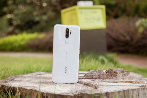 手握OPPO A11:感受AI四摄+5000mAh强续航的全面体验