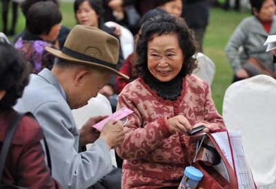 ​专家称“延迟退休”已是大势所趋，老师们不干了：65岁教谁去？