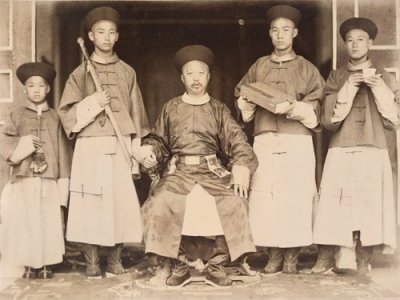 ​1888年醇亲王奕譞及其府邸的珍贵历史影像