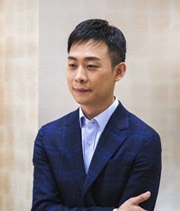 ​张译：娶二婚带娃的钱琳琳，结婚18年无儿无女，如今过得幸福吗？