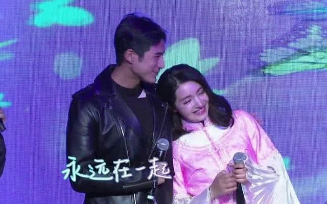姜潮求婚麦迪娜成功,女方挺孕肚感动落泪,姜潮笑得灿烂