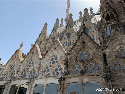 这个“违章”达137年的建筑,既是西班牙国宝,也是全世界的遗产