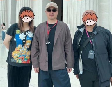 ​腾哥就是这么接地气！沈腾逛大英博物馆被偶遇获赞