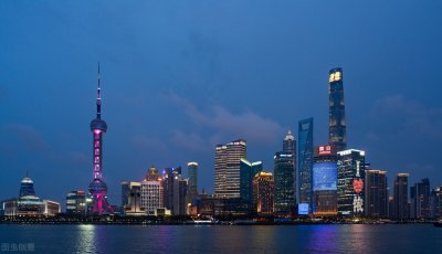 ​上海人口：2020年2487万，2021年2489万，发生了什么？