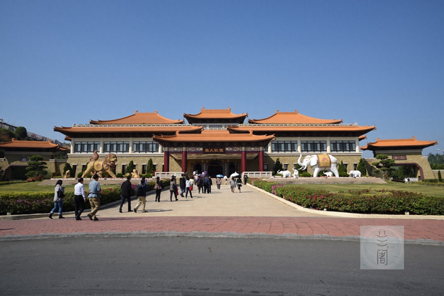 台湾佛光山：在荒山上创建人间佛国，还拥有世界上最高的铜铸坐佛