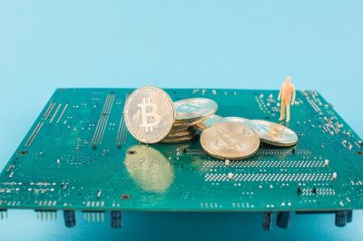 ​一个比特币值多少人民币？为什么会值钱？