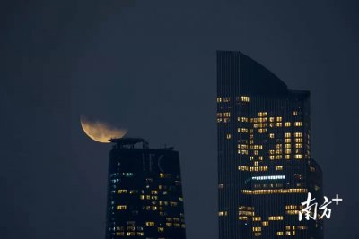 ​高清大图 | 600年一遇的月偏食原来是这样的