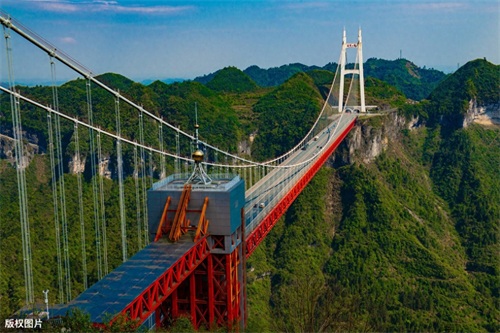 矮寨大桥（矮寨特大悬索桥）