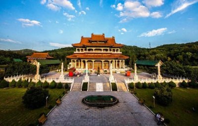 ​[辽宁 鞍山玉佛寺（玉佛苑）]