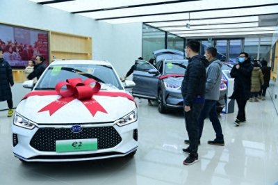 ​新能源车越晚买越便宜？记住这4招，让你买车不踩雷不做韭菜！