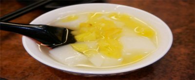 ​传统杏仁豆腐做法窍门图片 传统杏仁豆腐的做法