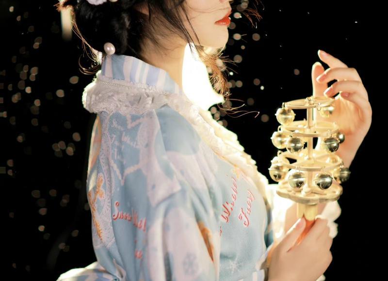  生活中，你会在睡前放下手机，好好跟爱人说说话吗