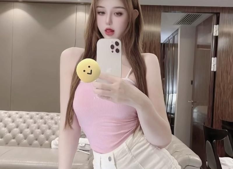 在陌陌加人第一句怎么聊(陌陌如何和喜欢的人私聊)