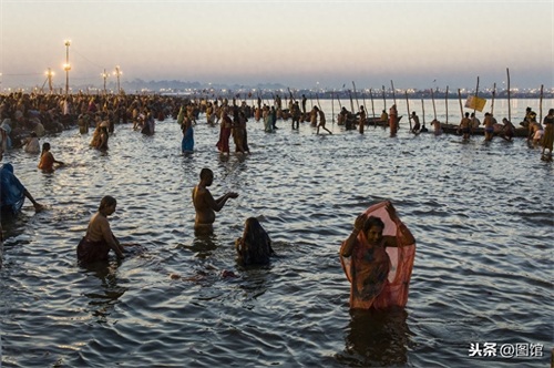 恒河美景：印度的圣河，印度人的母亲河