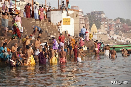 恒河美景：印度的圣河，印度人的母亲河