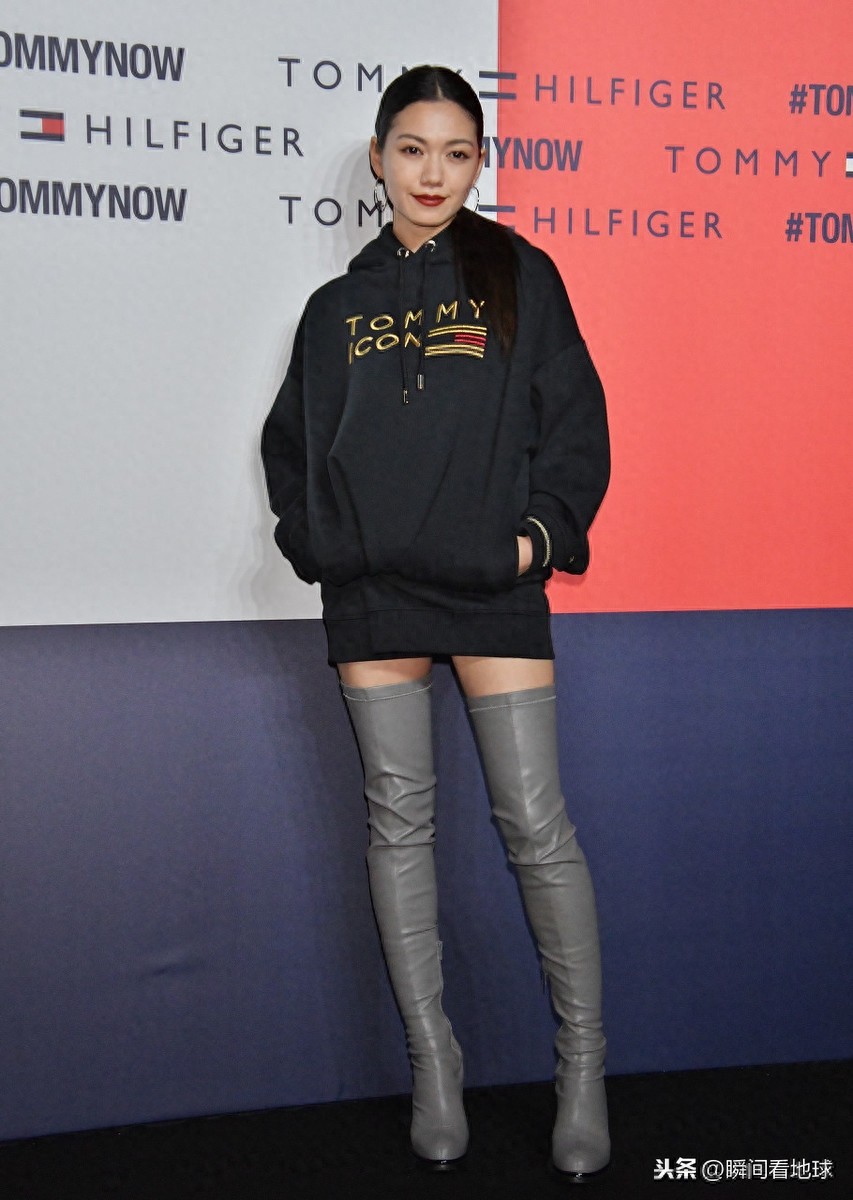 二阶堂富美 过膝长靴 真是好看漂亮了