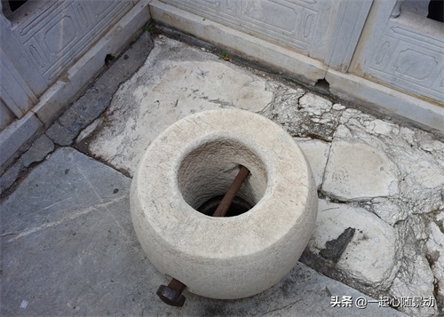 探索故宫神秘的珍妃井，夜晚有哭声，闭馆前要上锁？