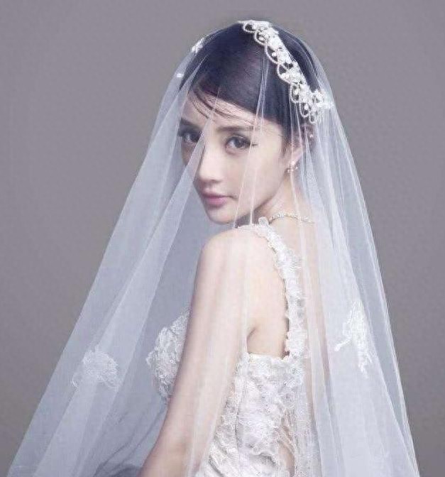 李小璐:一个巨星的陨落,一代女神跌落神坛