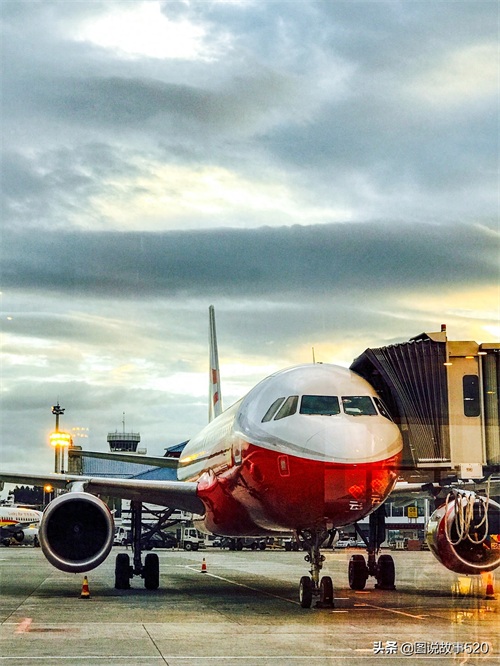 因一座古城而兴的云南机场，年吞吐量达717万，少有人知道它全名