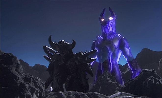 奥特曼中被称为皇帝的敌人,一个无限复活,最后一个为宇宙支配者